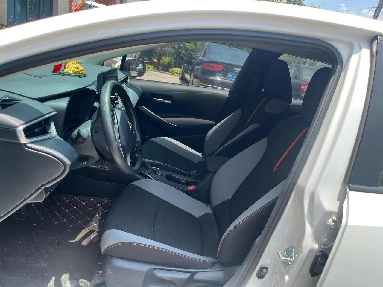 Toyota 2024 Corolla 1.2T Stepless Pioneer Edition Automatic Gear 4