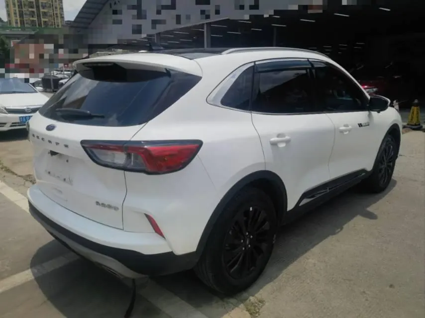 Ford 2024 Sharp 2.0T EcoBoost 12250.00g Drive and Enjoy Automatic Gear 5