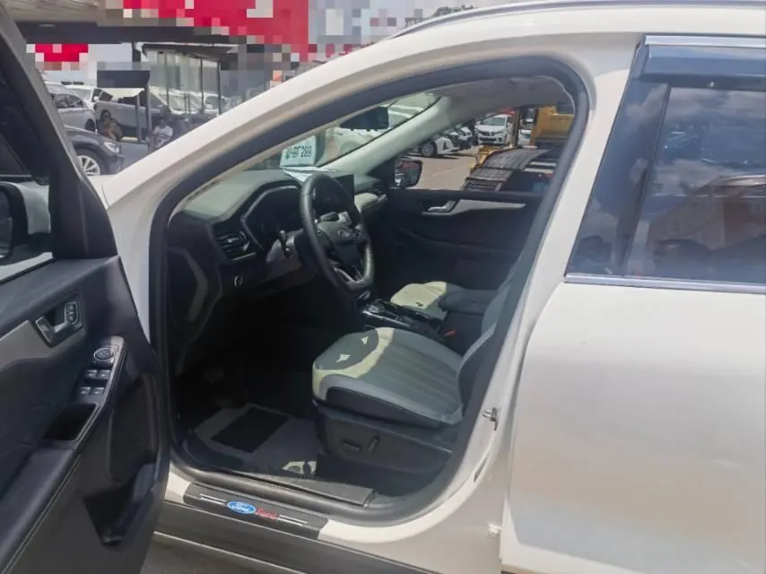 Ford 2024 Sharp 2.0T EcoBoost 12250.00g Drive and Enjoy Automatic Gear 6