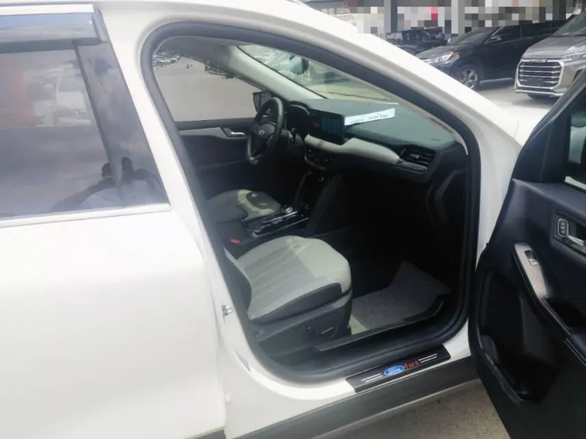 Ford 2024 Sharp 2.0T EcoBoost 12250.00g Drive and Enjoy Automatic Gear 7