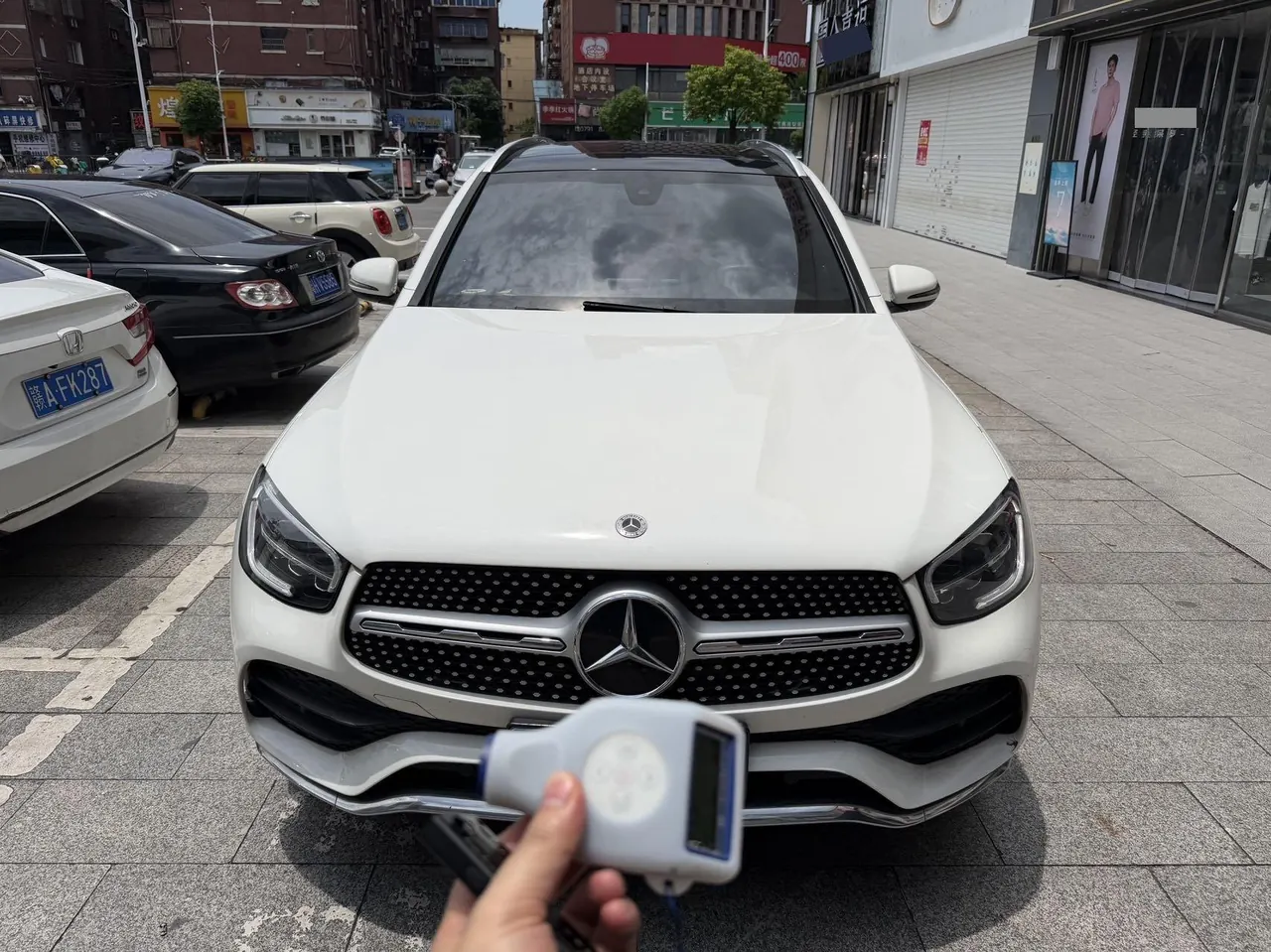 Mercedes Benz 2022 GLC 260 L 4MATIC 2.0T Luxury (Change 2) Automatic Gear 2