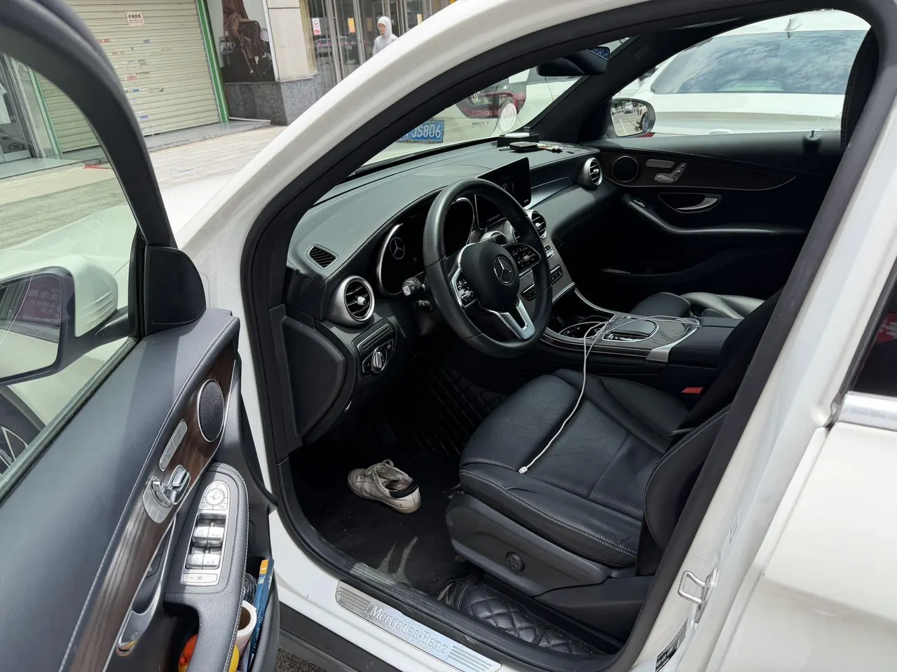 Mercedes Benz 2022 GLC 260 L 4MATIC 2.0T Luxury (Change 2) Automatic Gear 6