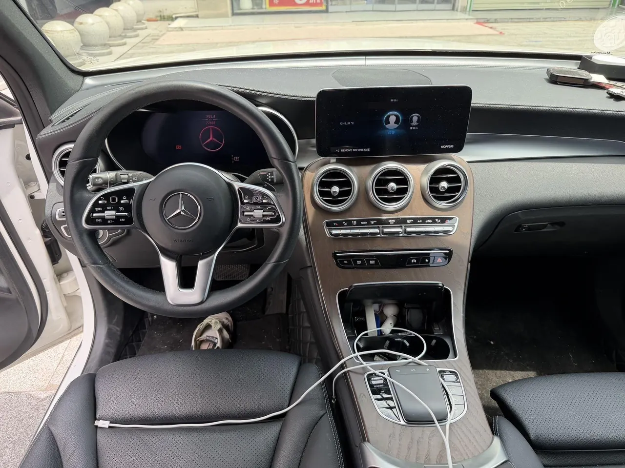 Mercedes Benz 2022 GLC 260 L 4MATIC 2.0T Luxury (Change 2) Automatic Gear 7