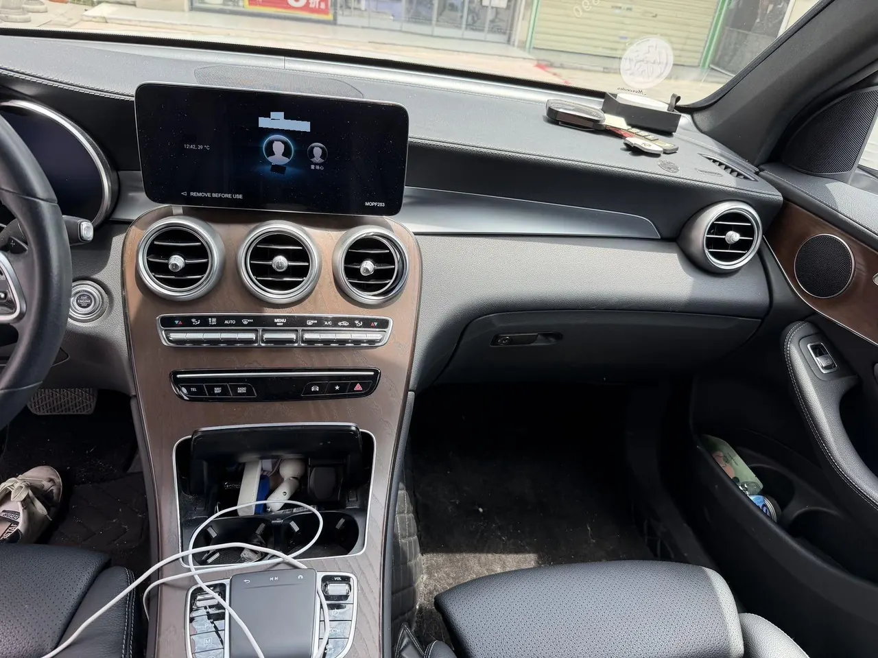 Mercedes Benz 2022 GLC 260 L 4MATIC 2.0T Luxury (Change 2) Automatic Gear 9