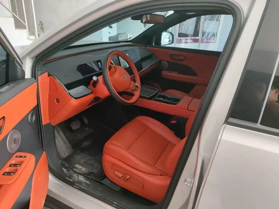 Toyota 2025 Platinum Intelligence 3X 520 Pro Automatic Gear 2