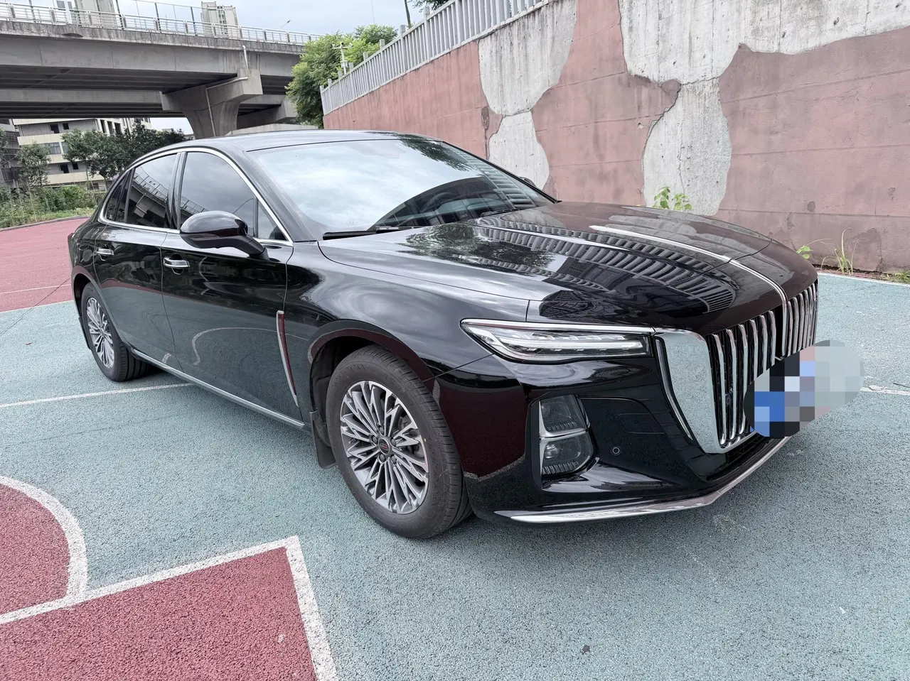 HongQi 2025 H5 1.5T Flag Rhyme 500000 Commemorative Automatic Gear 3