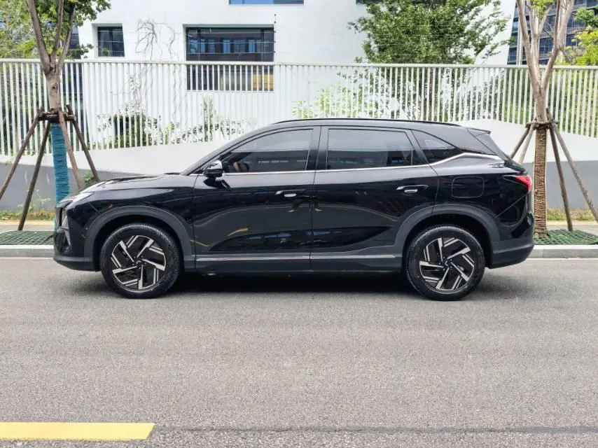 WuLing 2025 Starlight S 1.5T Stepless 130km High Power Flagship Automatic Gear 3