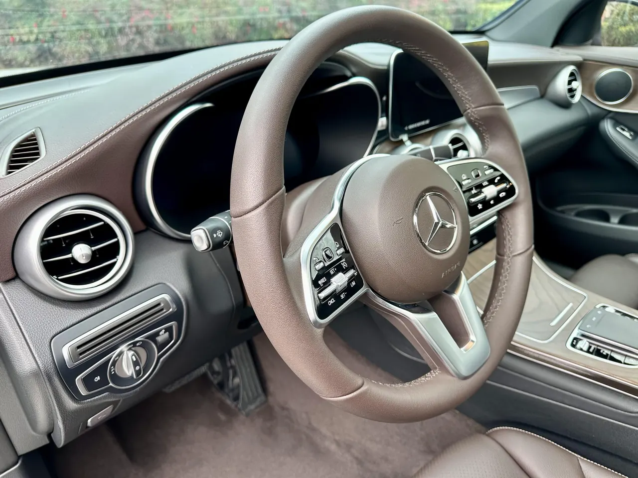 Mercedes Benz 2022 GLC 300 L 4MATIC 2.0T Dynamic Zhen Tibetan Edition Automatic Gear 8