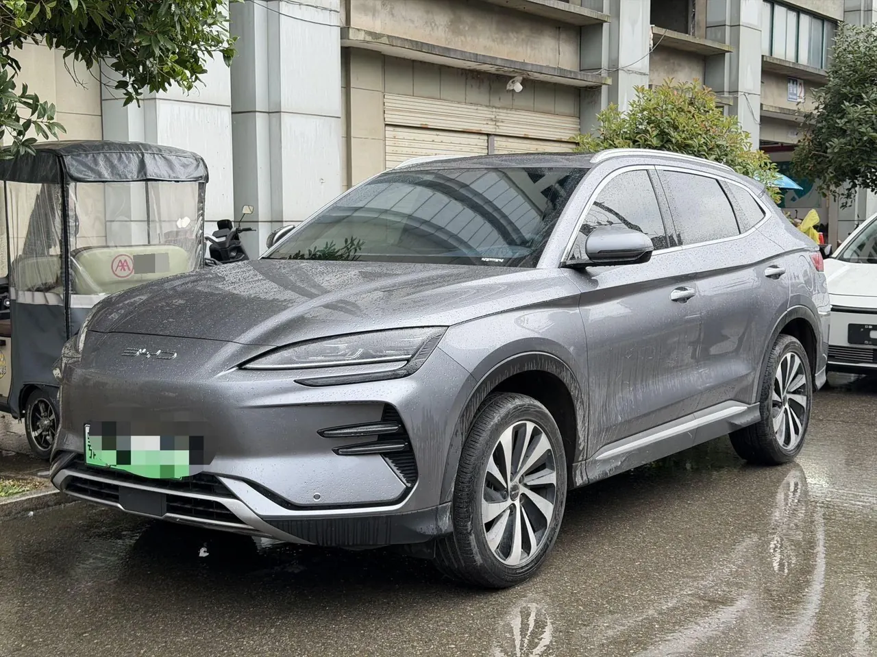 BYD Song PLUS New Energy 2024 Song PLUS EV Glory Edition 520km Luxury Automatic Gear - View 1