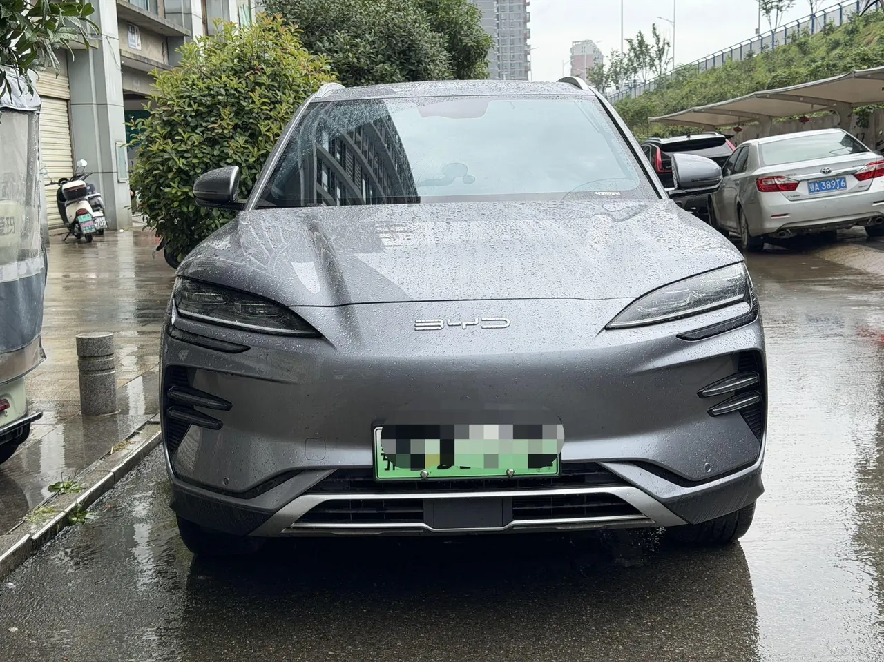 BYD Song PLUS New Energy 2024 Song PLUS EV Glory Edition 520km Luxury Automatic Gear 2