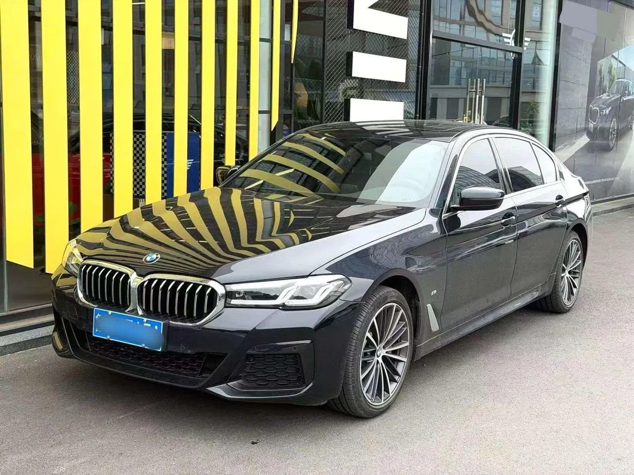 BMW 5 Series 2023 530Li 2.0T Leading M Sports Suit Automatic Gear - View 1