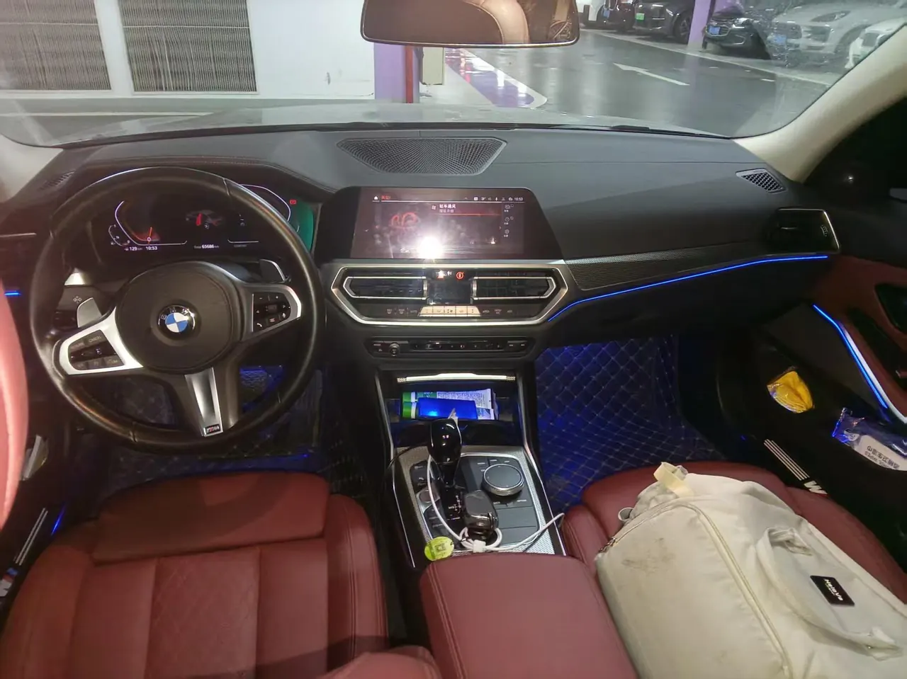 BMW 3 Series 2022 325i 2.0T M Sports Obsidian Night Kit (Changed) Automatic Gear 2