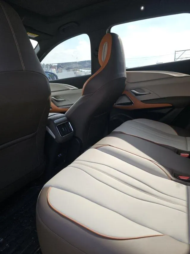 BYD 2023 Song Pro DM-i 1.5 Stepless Champion Edition Exceed 110KM Automatic 5