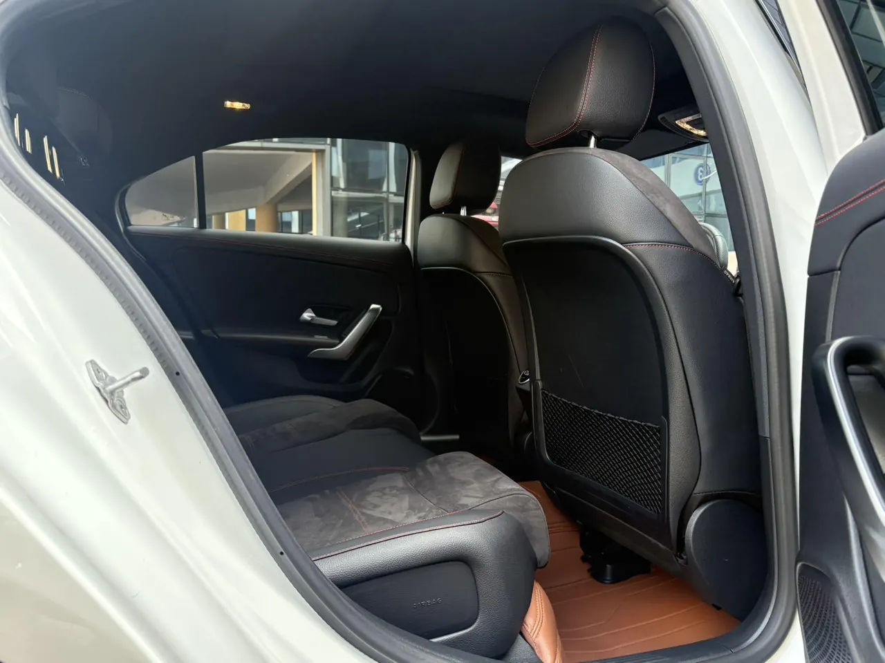 Mercedes Benz Class A 2023 A 200 L 1.3T Fashion Automatic Gear 5