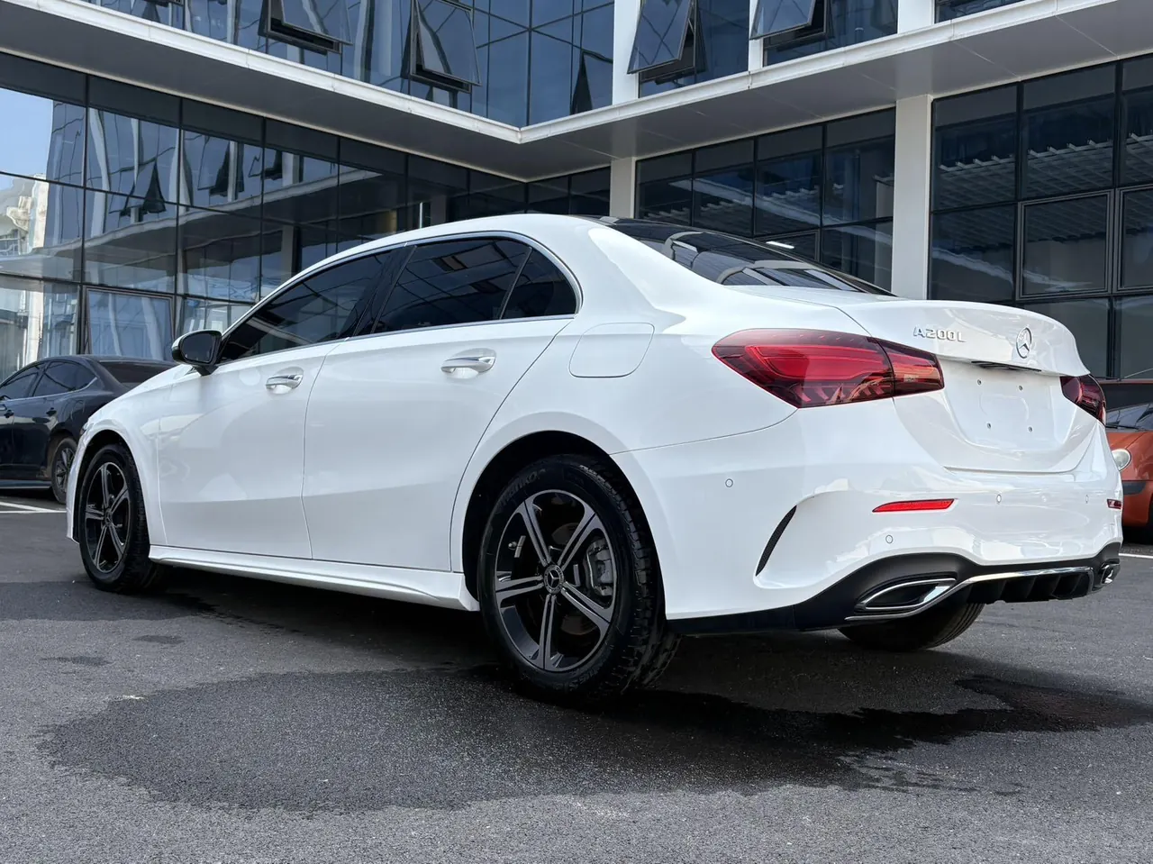 Mercedes Benz Class A 2023 A 200 L 1.3T Fashion Automatic Gear 8