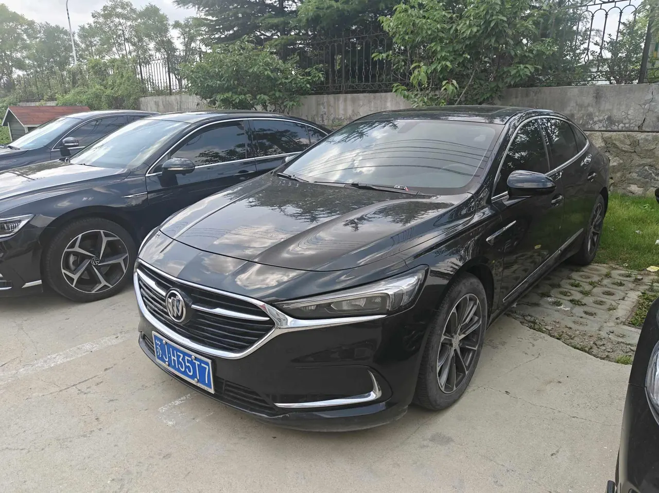Buick 2020 LaCrosse 2.0T 652T Luxury Automatic - View 1