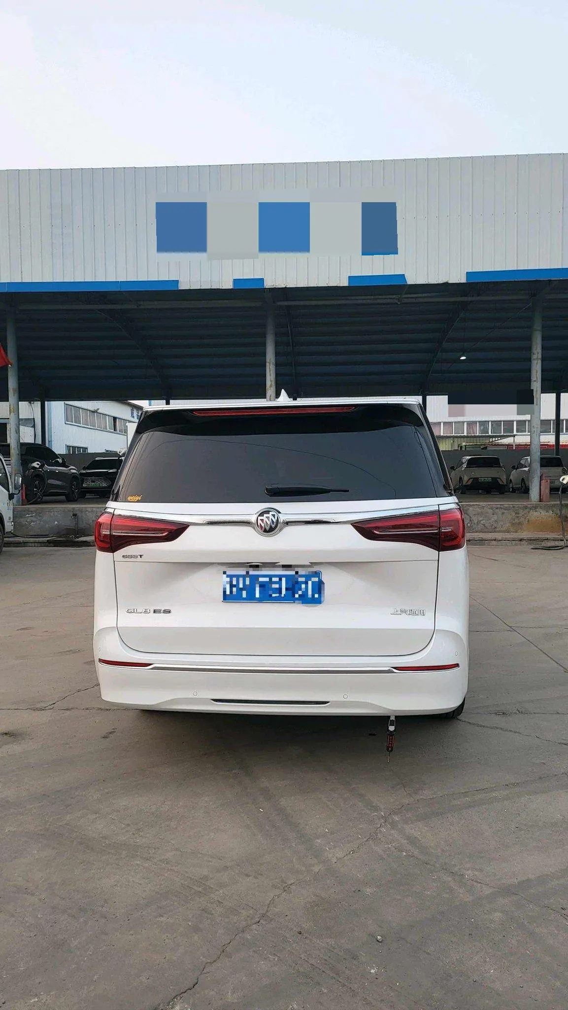 Buick 2022 GL8 ES Lu Zun 48V 2.0T 653T Luxury Automatic Gear 5