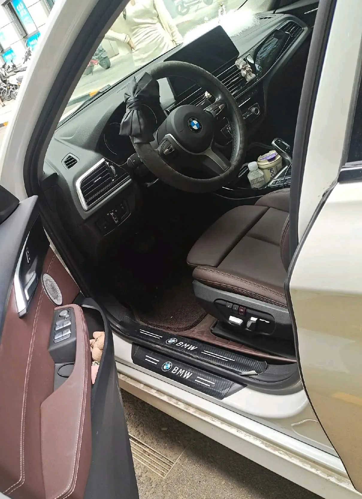 BMW 1 Series 2022 120i 1.5T M Sports Obsidian Night Edition Automatic Gear 2