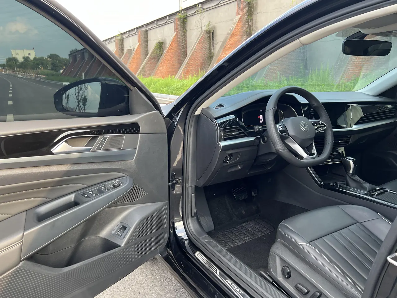 Volkswagen 2023 Passat 1.4TSI 280TSI Elite Edition Automatic 10