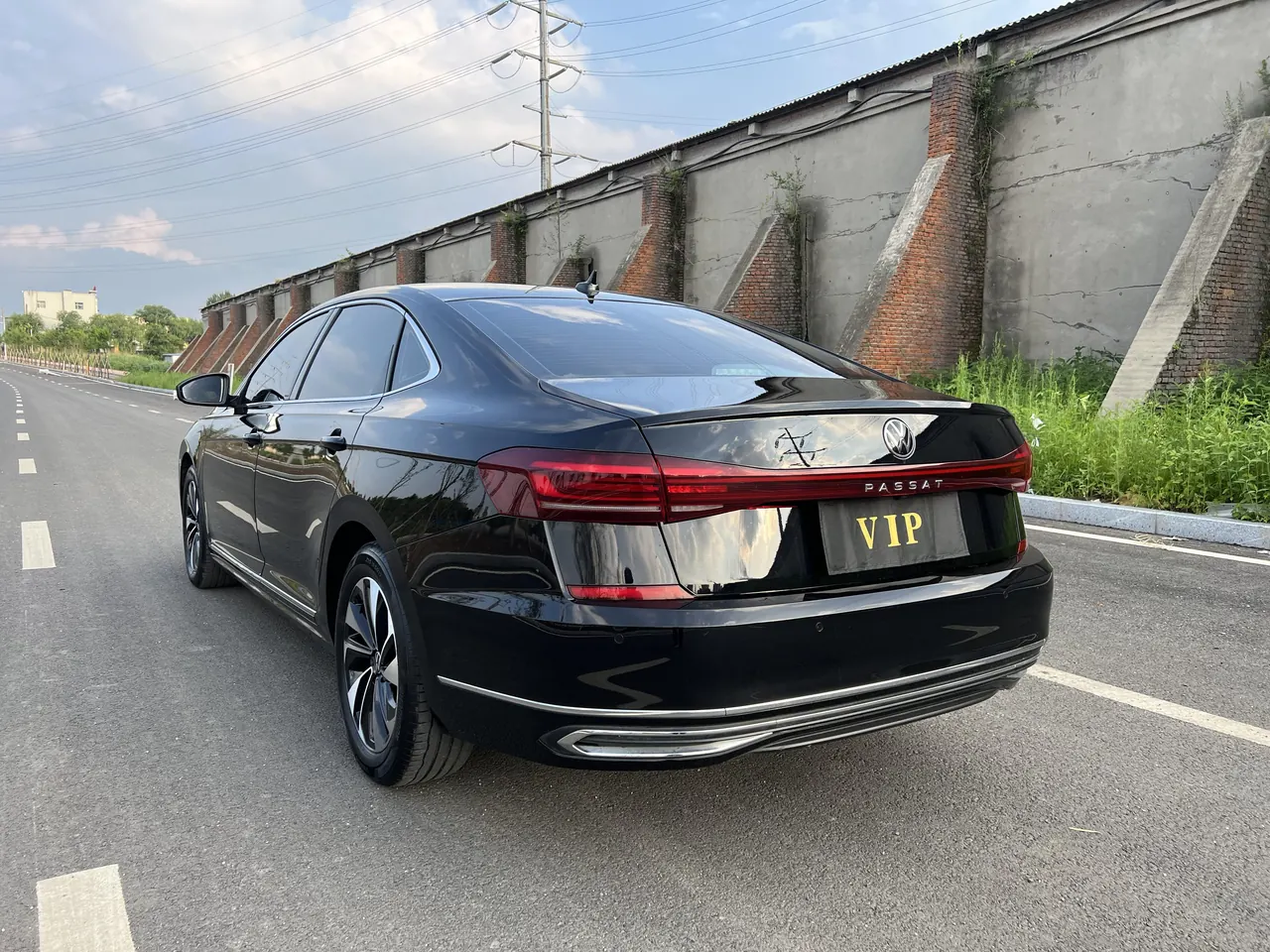 Volkswagen 2023 Passat 1.4TSI 280TSI Elite Edition Automatic 5
