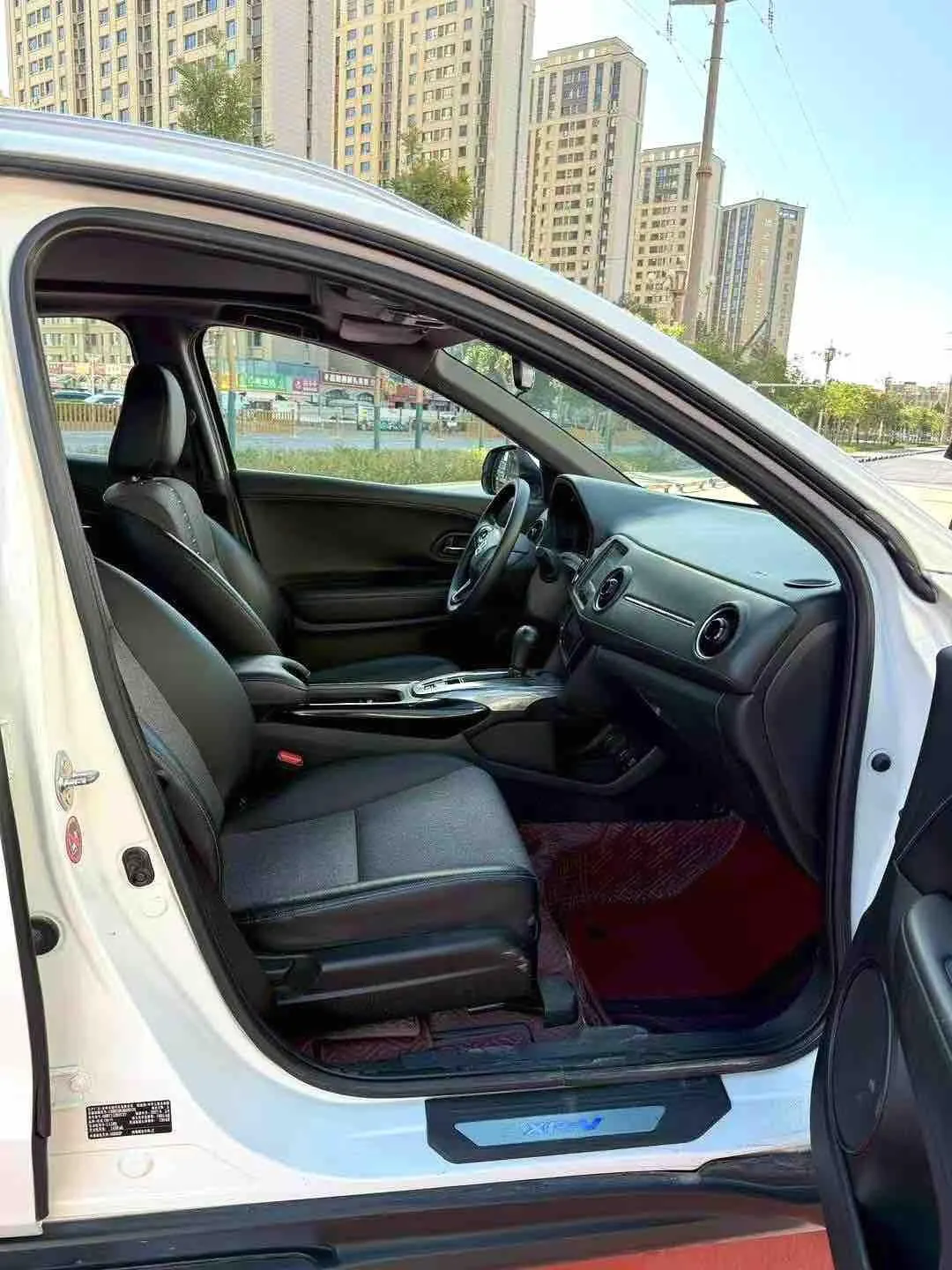 Honda 2021 XR-V 1.5 Stepless Comfort Edition Automatic Gear 4