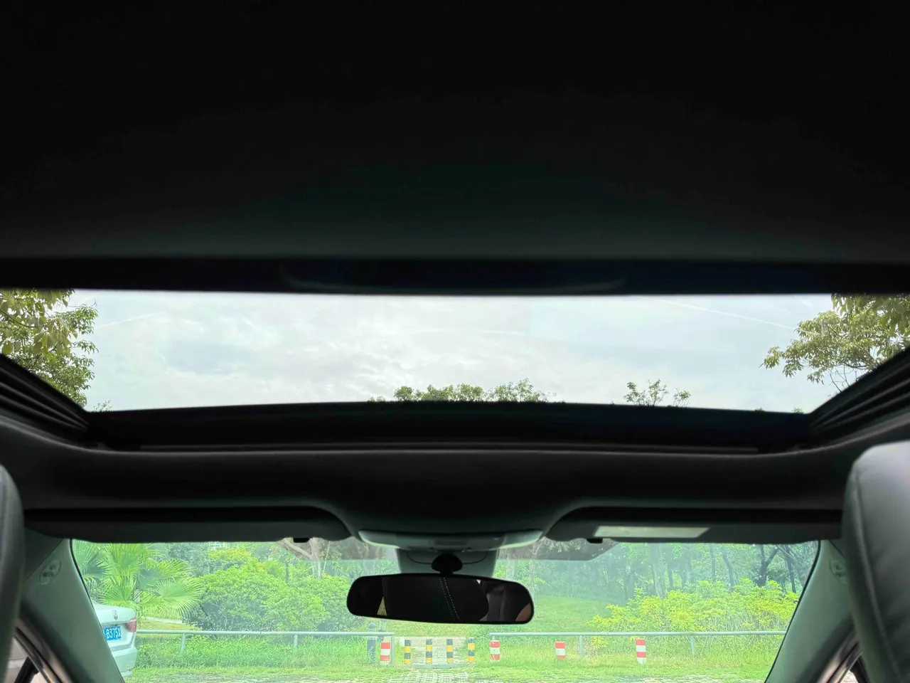 Toyota 2022 Lei Ling Shuangqing 1.8H Stepless Deluxe Edition Automatic Gear 13