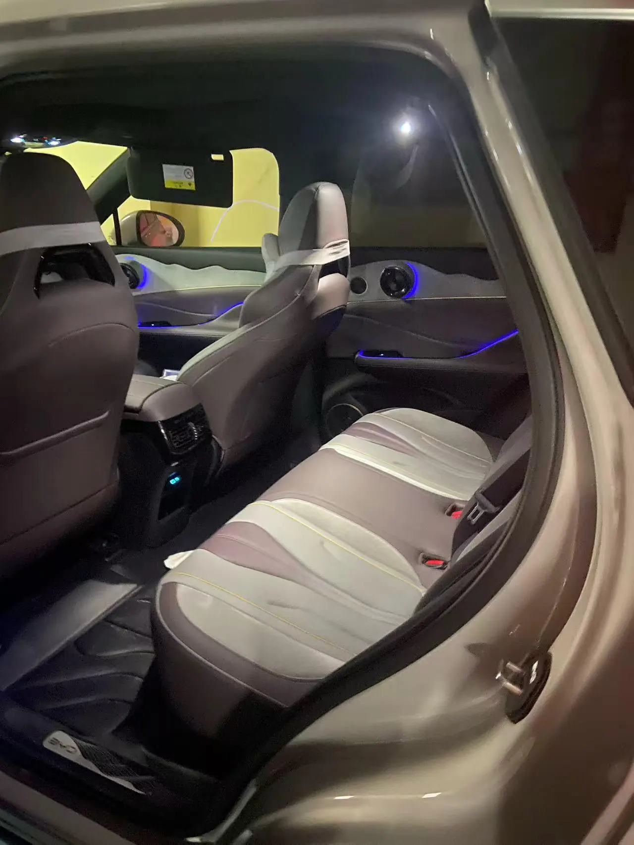 BYD 2024 frigates 07 DM-i 1.5T stepless glory version 100KM luxury automatic gear 3