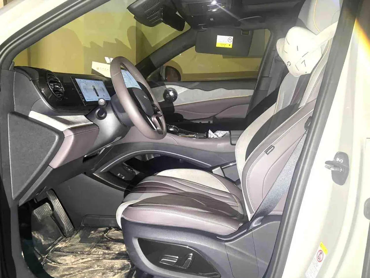 BYD 2024 frigates 07 DM-i 1.5T stepless glory version 100KM luxury automatic gear 7