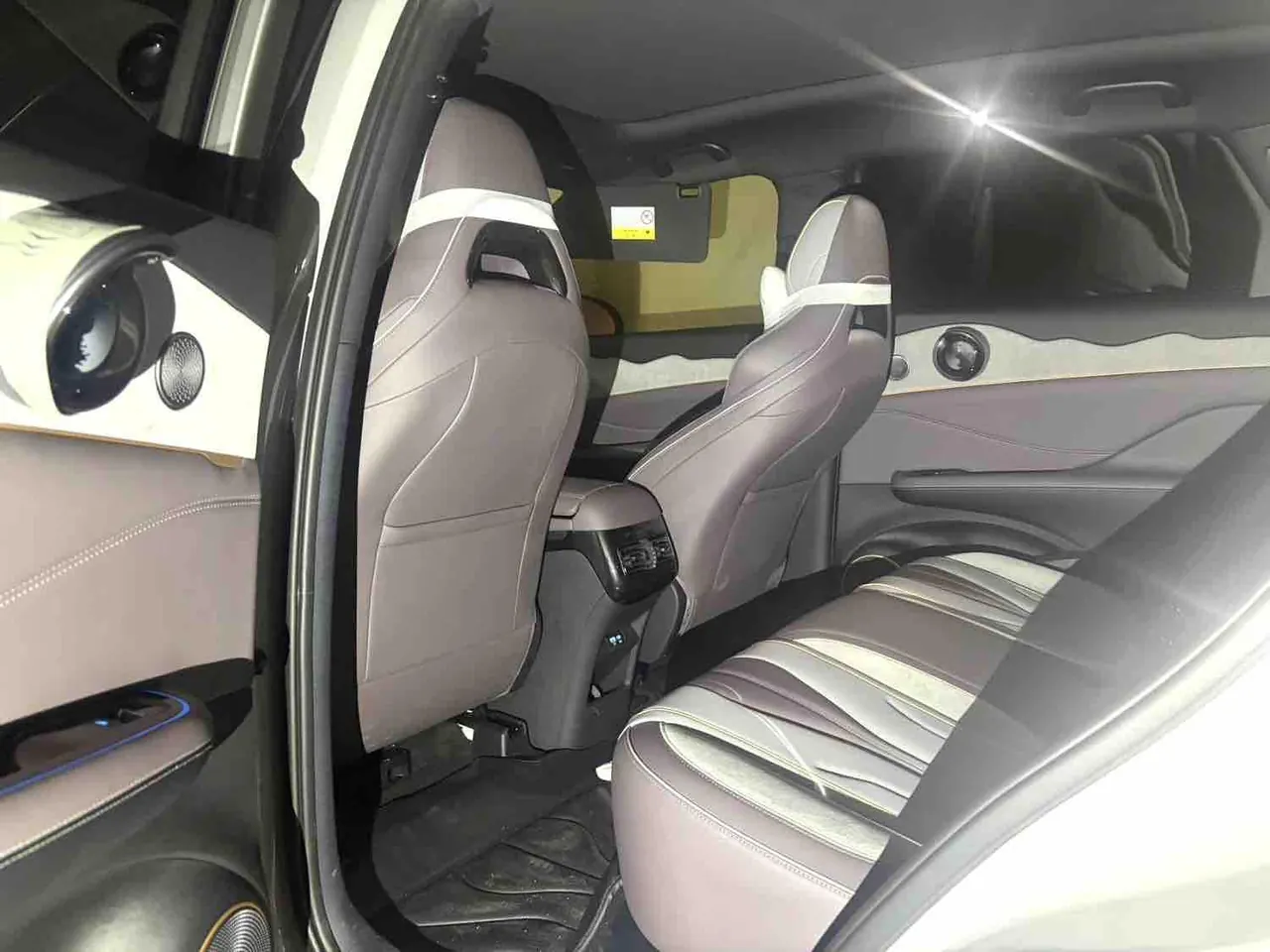 BYD 2024 frigates 07 DM-i 1.5T stepless glory version 100KM luxury automatic gear 8