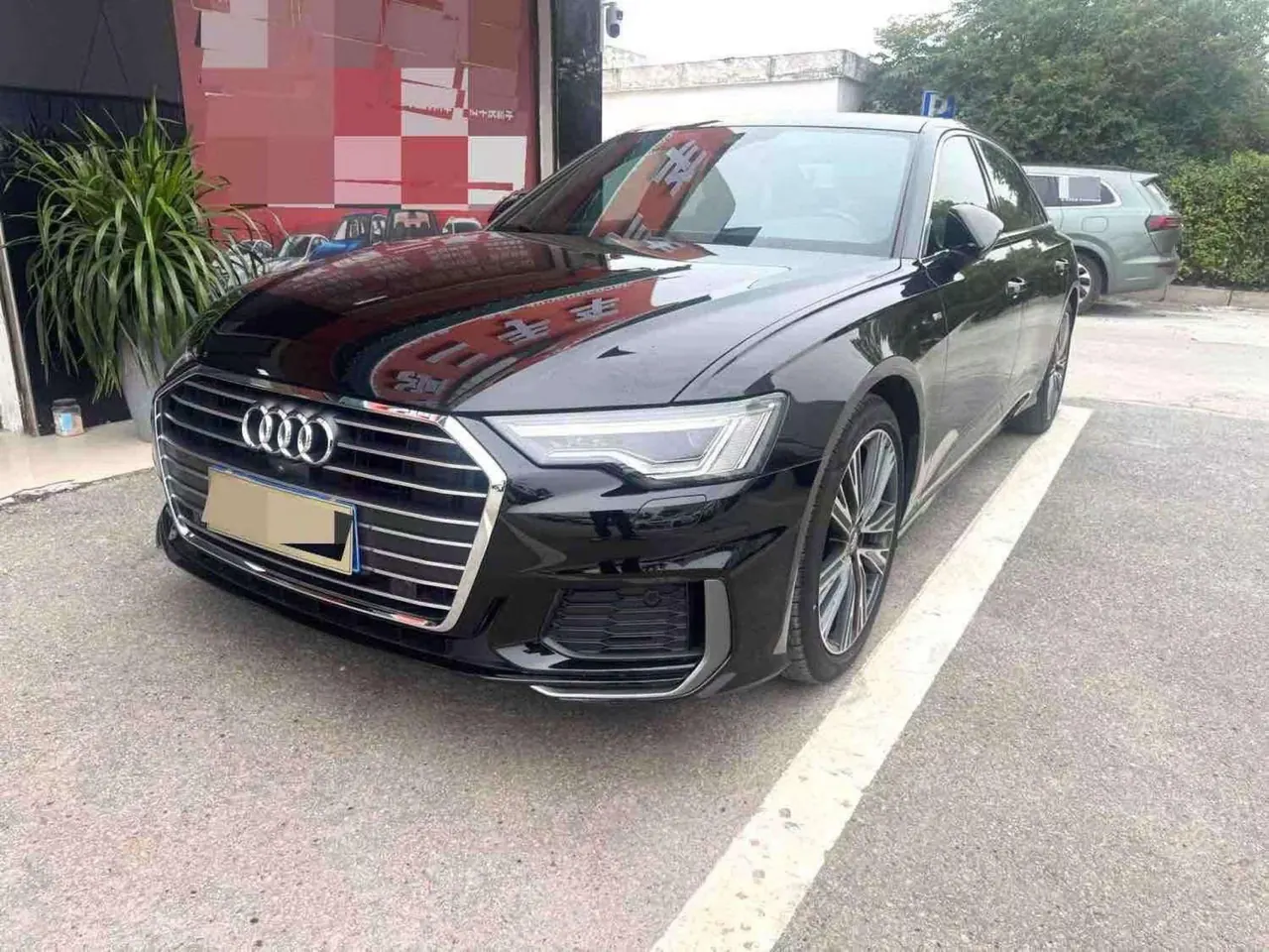 Audi 2021 A6L 2.0TFSI 45TFSI Zhenzhiya Automatic Gear - View 1