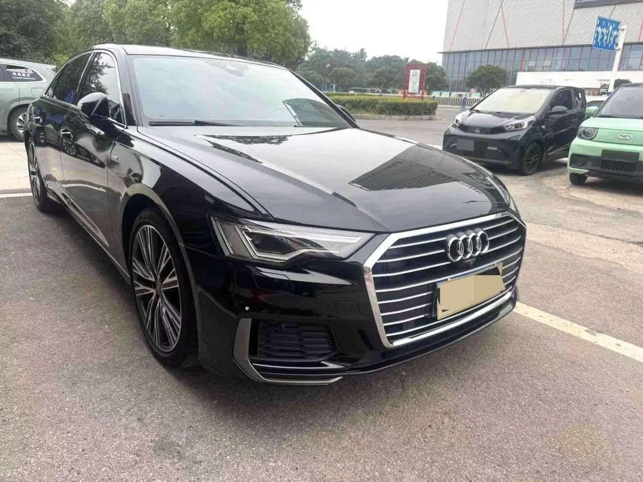 Audi 2021 A6L 2.0TFSI 45TFSI Zhenzhiya Automatic Gear 3
