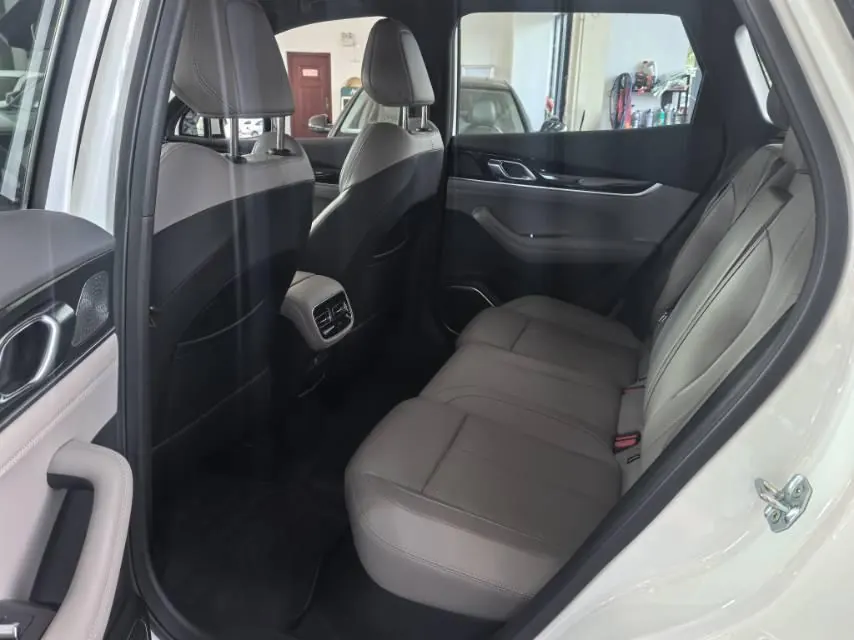 Geely 2025 Boyue L 1.5TD Start Automatic Gear 5