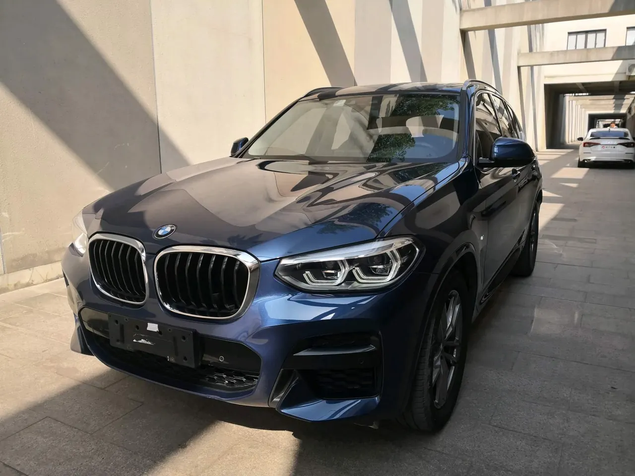 BMW 2020 X3 xDrive28i 2.0T M sports suit automatic gear - View 1