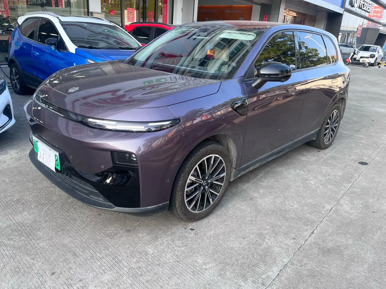 Открыть галерею: Leapmotor 2025 B 10 510 Enjoy Smart Driving Edition Automatic Gear