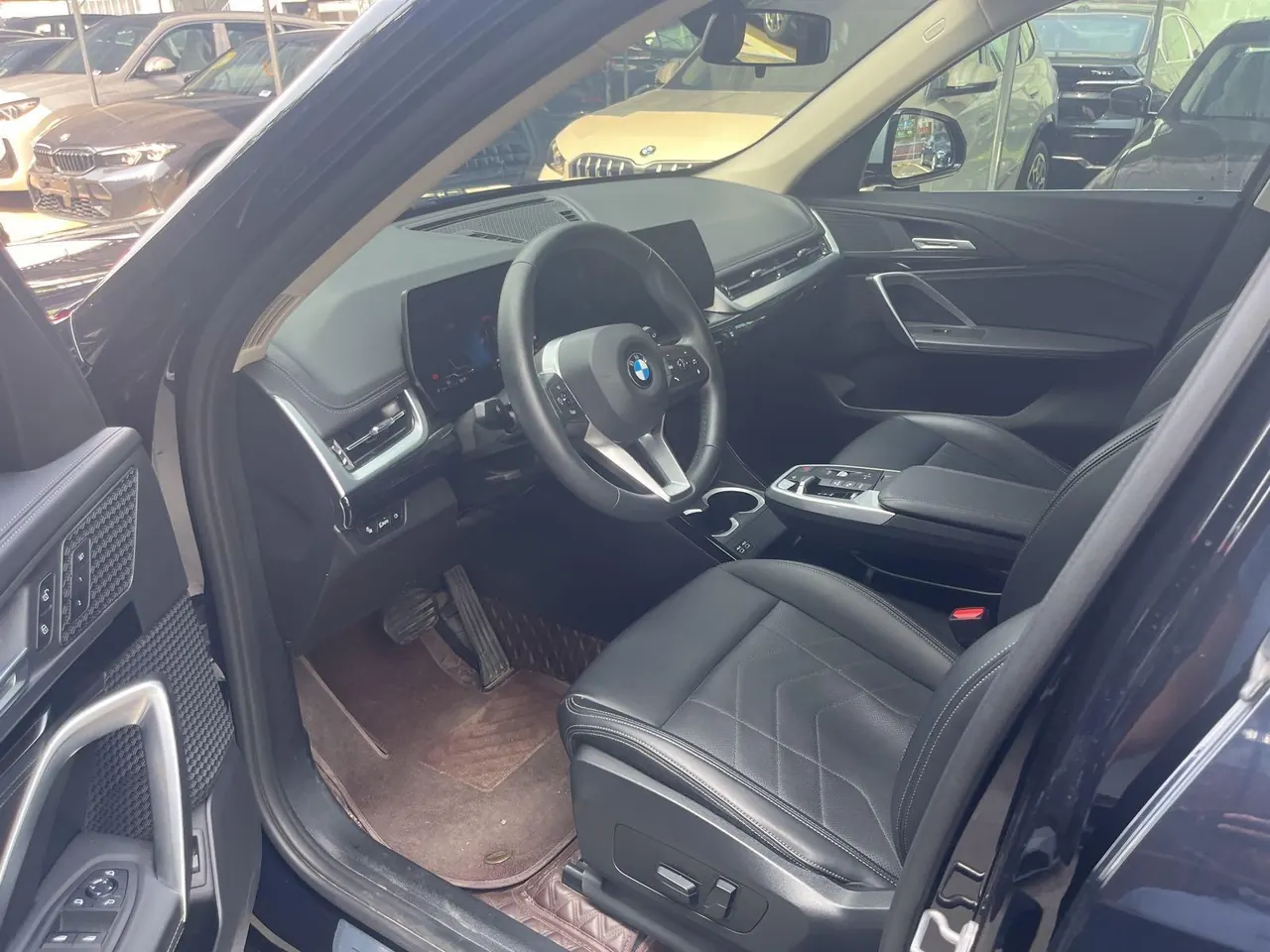 BMW 2023 X1 sDrive20Li 1.5T X Design Package Automatic Transmission 2