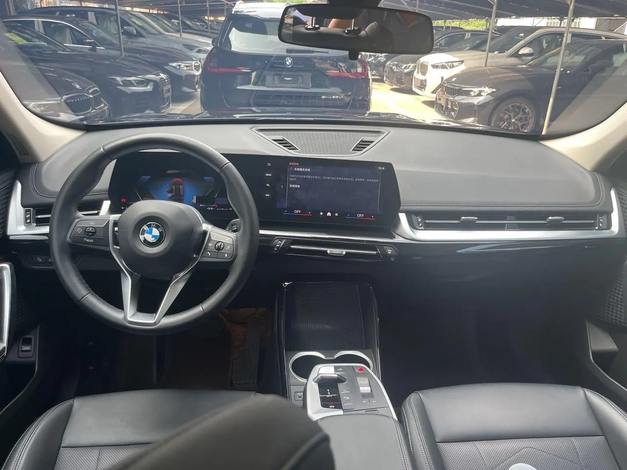 BMW 2023 X1 sDrive20Li 1.5T X Design Package Automatic Transmission 4