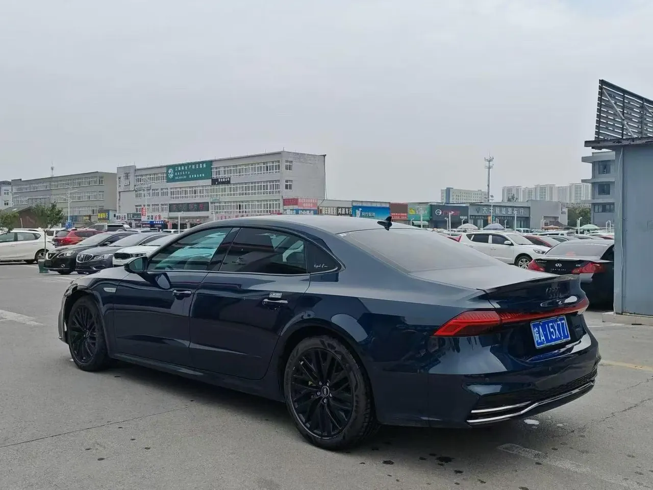 Audi 2022 A7L 2.0TFSI 45TFSI S-line Zhumeng Youth Edition Automatic Gear 5