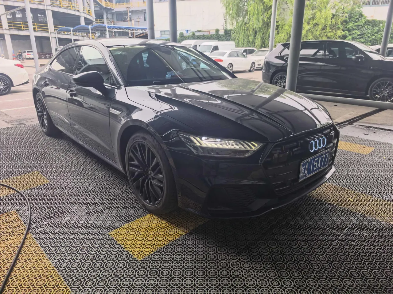 Audi 2022 A7L 2.0TFSI 45TFSI S-line Zhumeng Youth Edition Automatic Gear 9