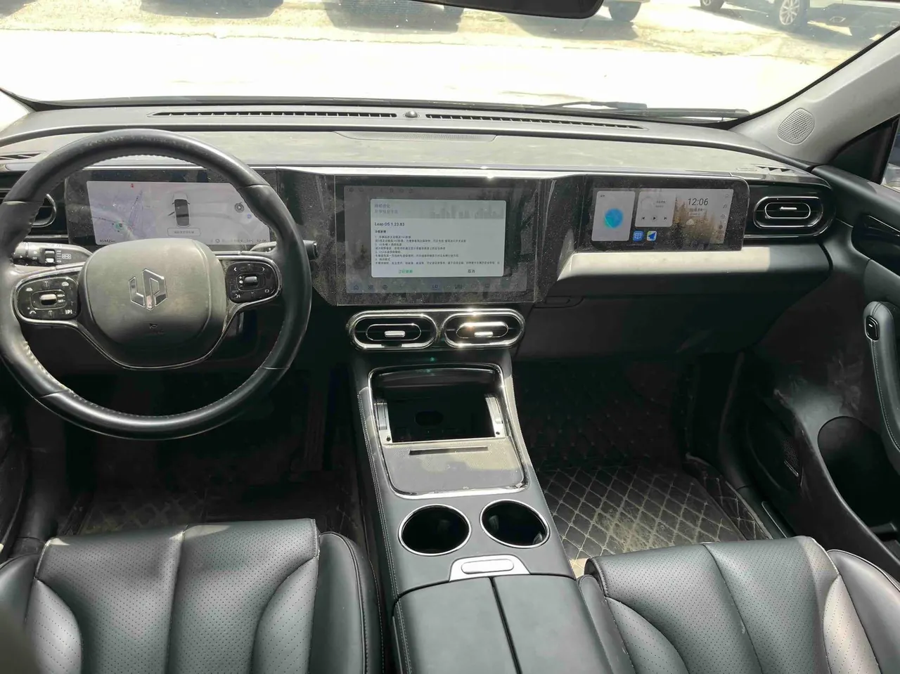 Leapmotor 2021 C11 Deluxe Edition Automatic Gear 2