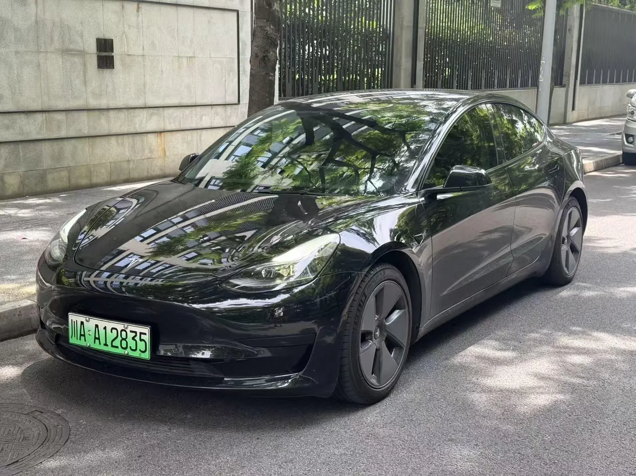 Tesla 2021 Model 3 Standard Endurance Rear Drive Upgraded Automatic Gear - View 1