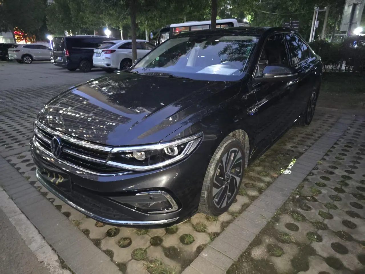 Volkswagen 2023 Bora 1.5TSI 300TSI Zunxing Edition Automatic Gear - View 1