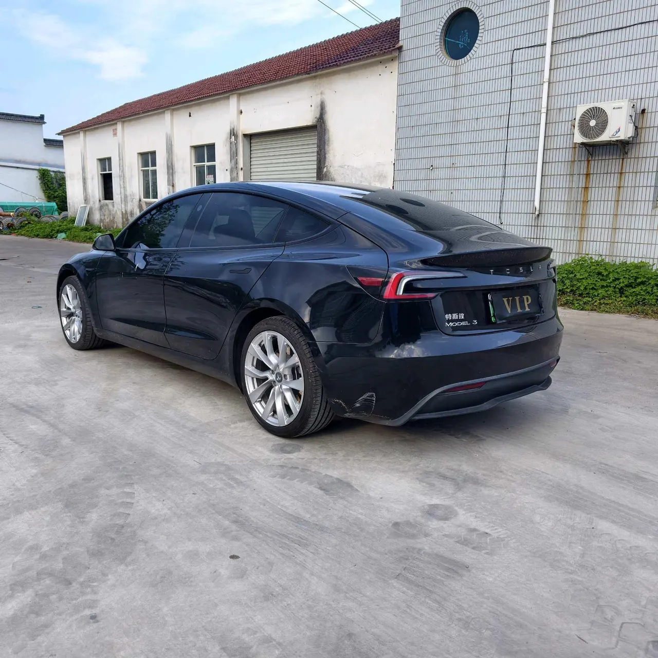 Tesla 2023 Model 3 Rejuvenation Edition Rear Wheel Drive Automatic Transmission 4