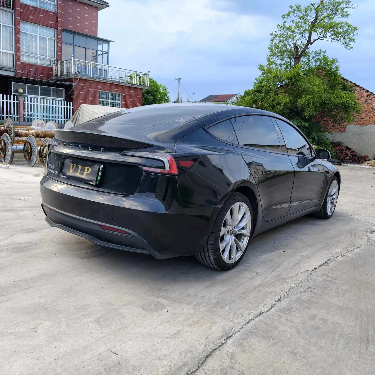 Tesla 2023 Model 3 Rejuvenation Edition Rear Wheel Drive Automatic Transmission 6