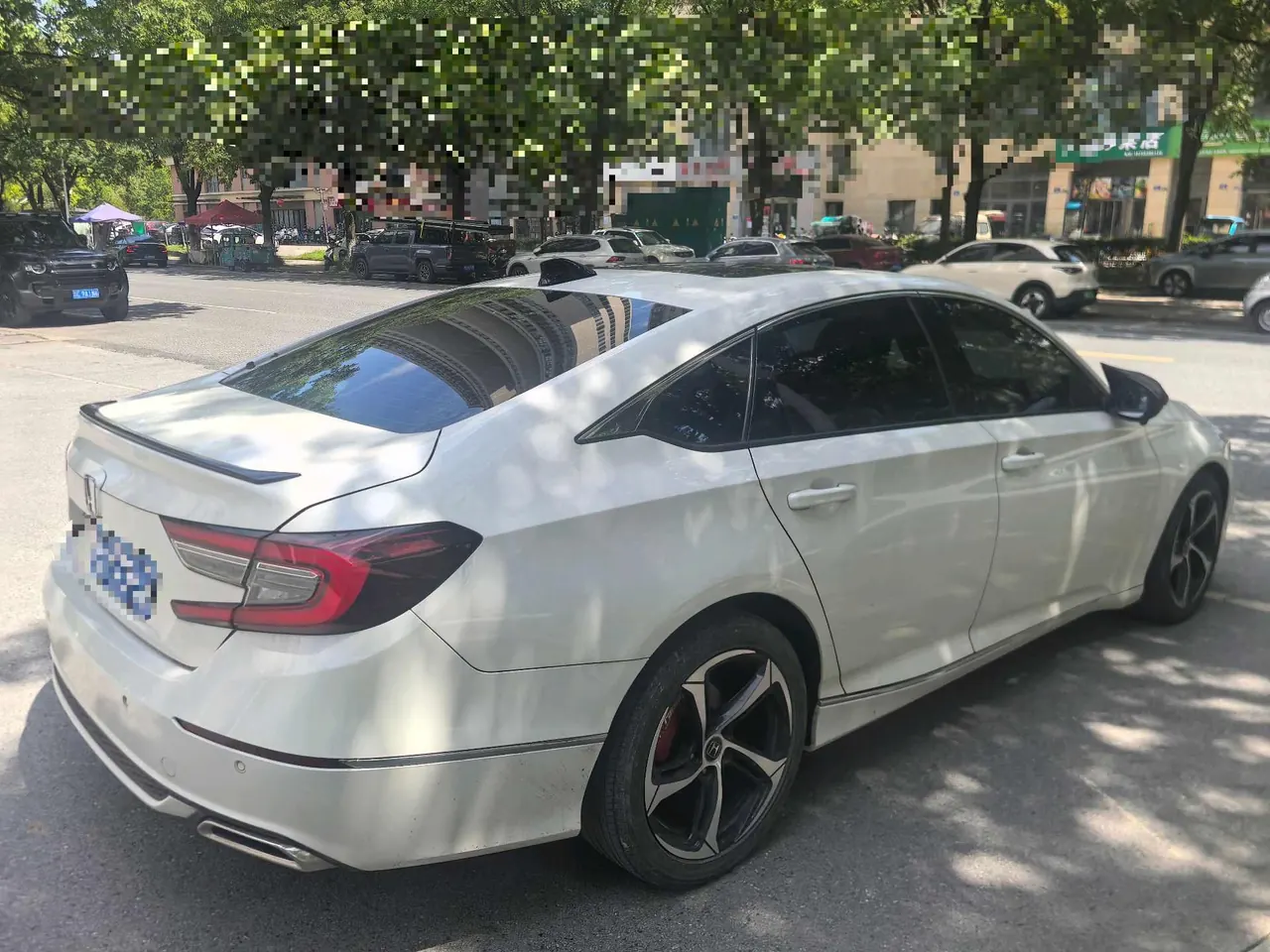 Honda 2022 10th Generation Accord 1.5T Stepless 260TURBO Magic Night Premium Edition Automatic Gear 3