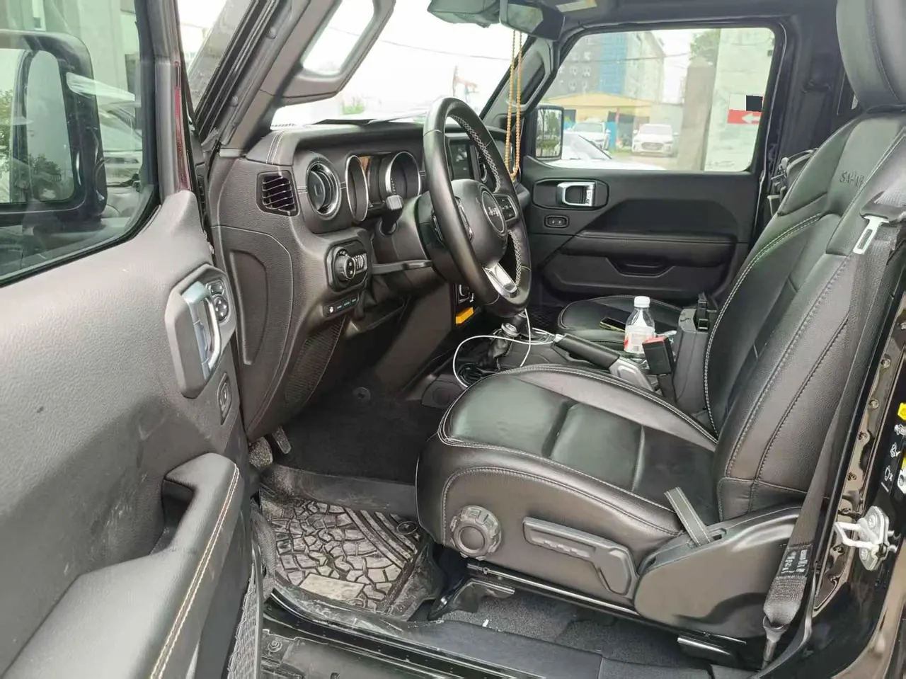 Jeep herdsman New Energy (Imported) 2021 herdsman 4xe 2.0T Sahara Automatic 9