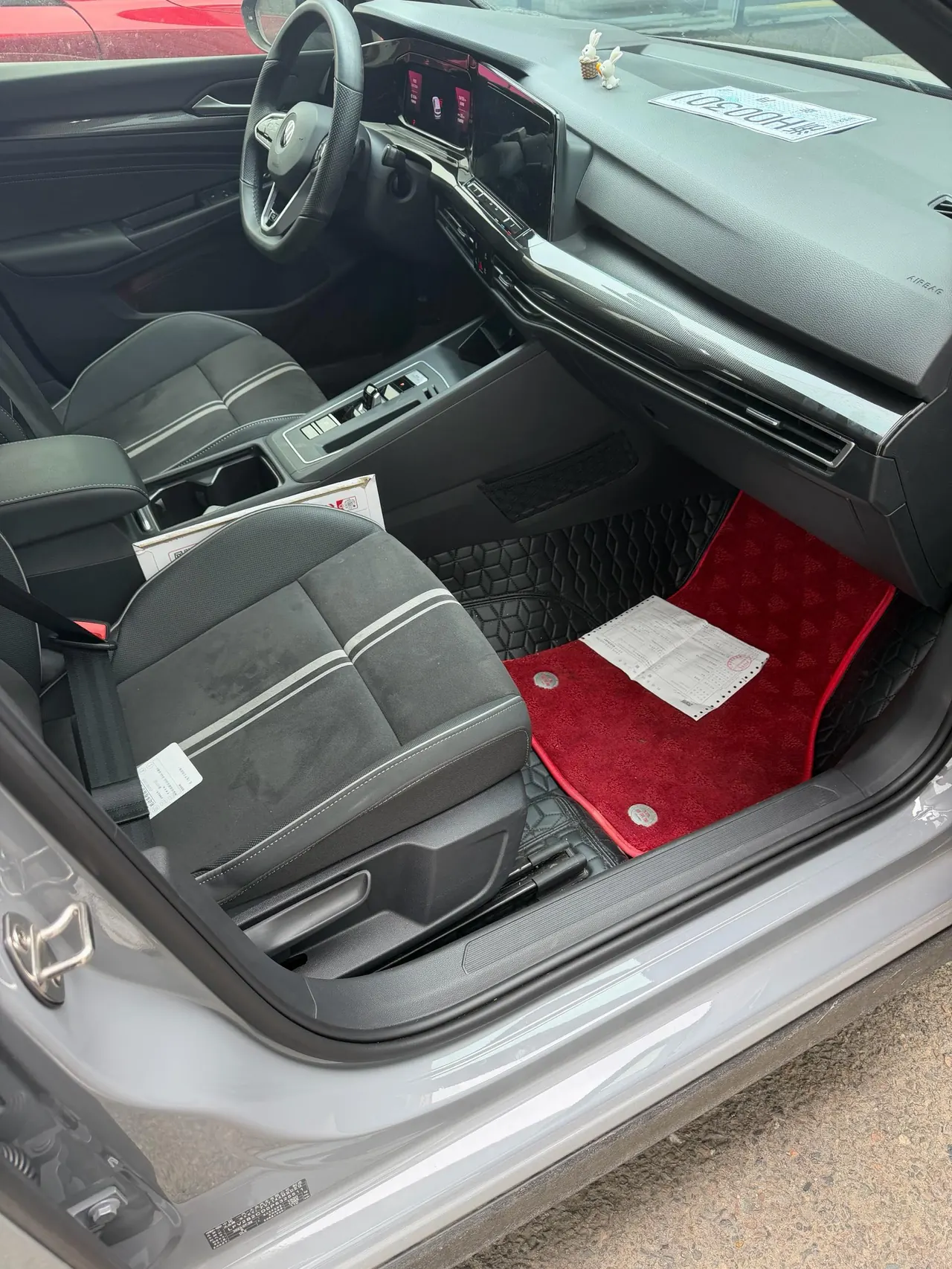 Volkswagen 2023 Golf 8 R-Line 1.4TSI 280TSI Lite Automatic 6