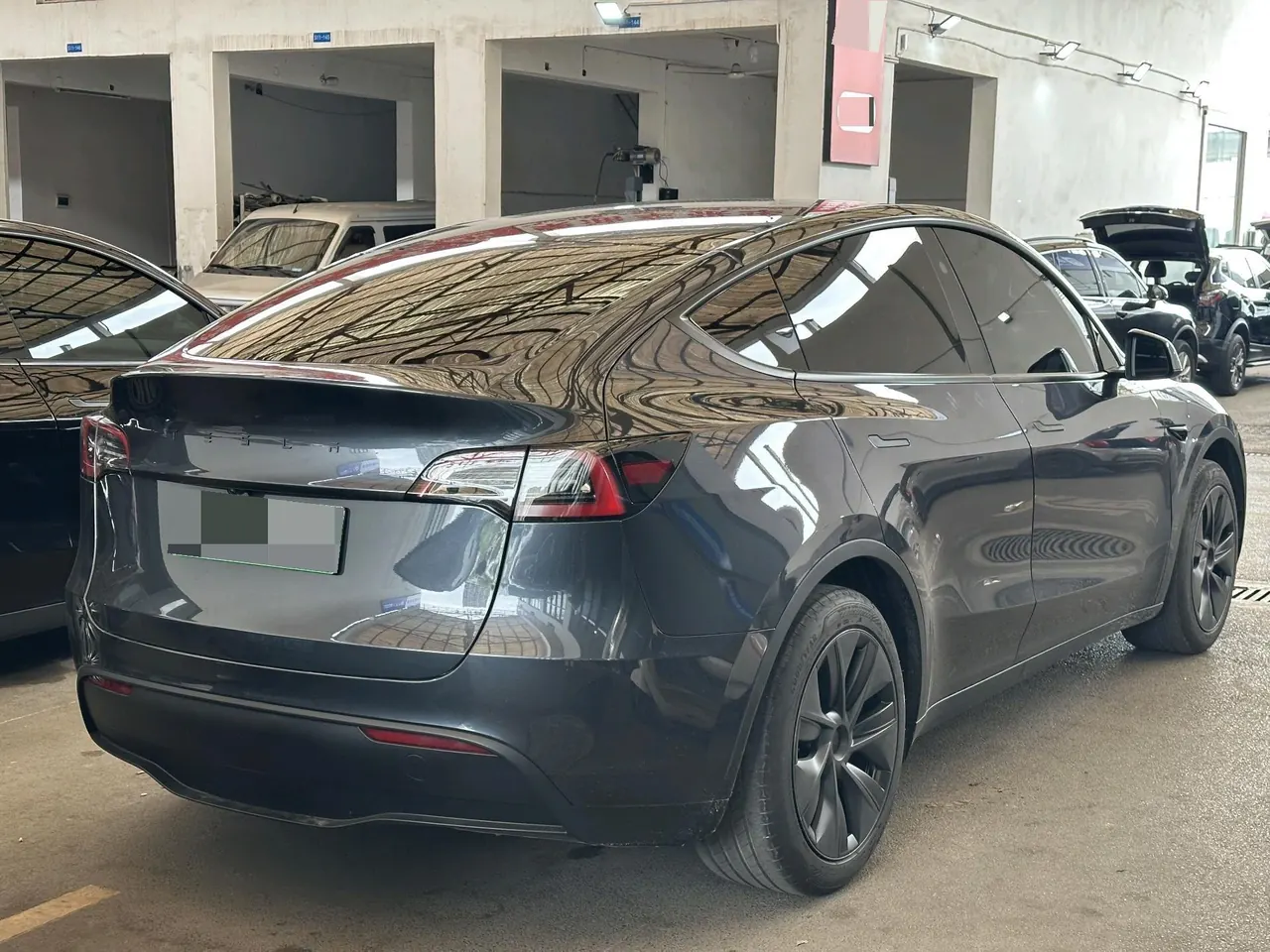 Tesla 2024 Model Y rear-wheel drive version automatic transmission 8