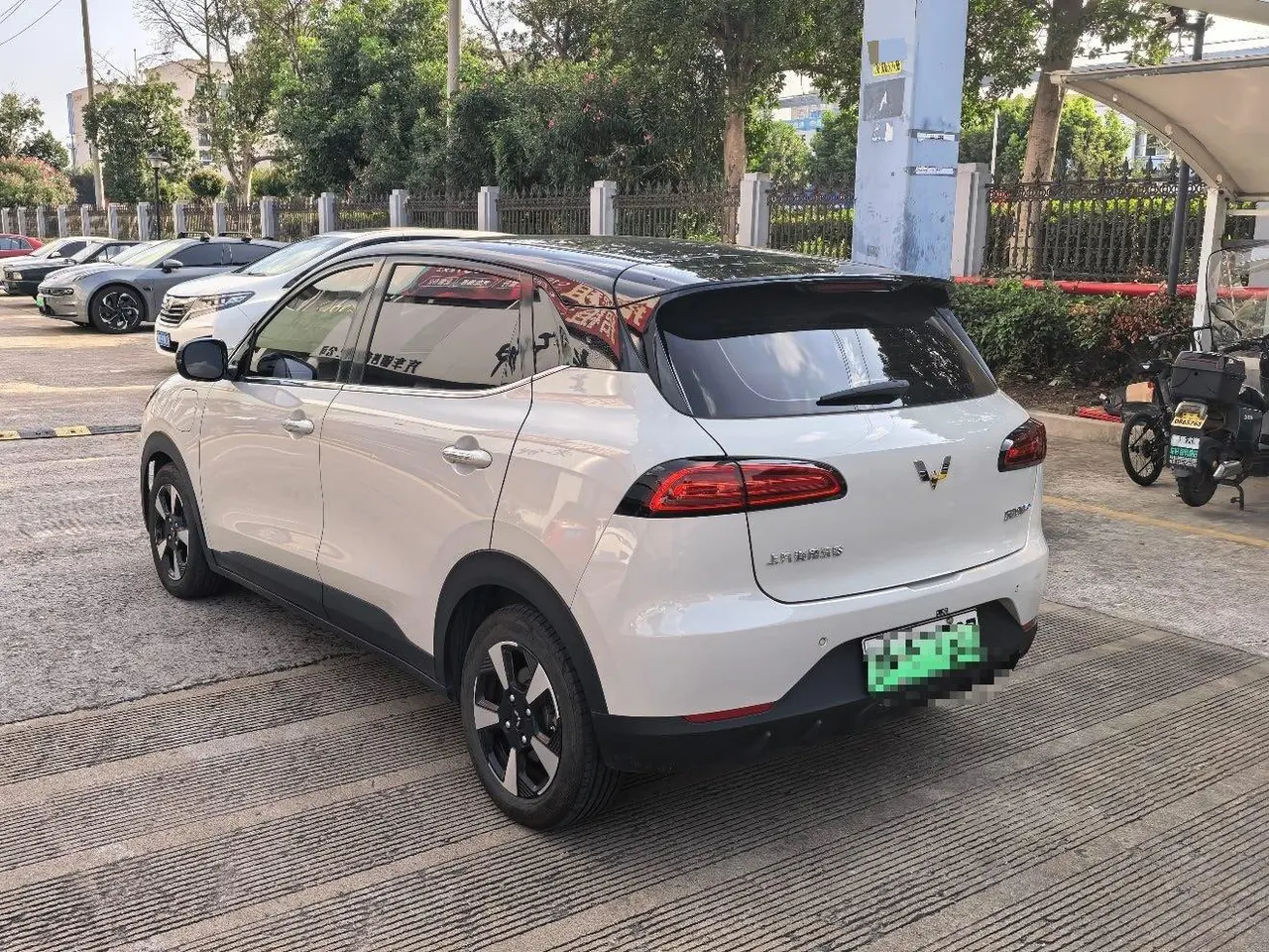 WuLing 2024 Plantronics PLUS 510km Five-seat Edition Automatic Gear 5