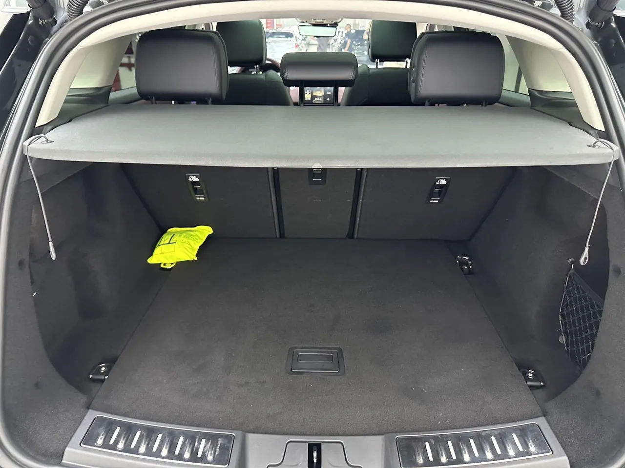 Land Rover 2024 evoque L 48V 2.0T 249PS automatic gear 11