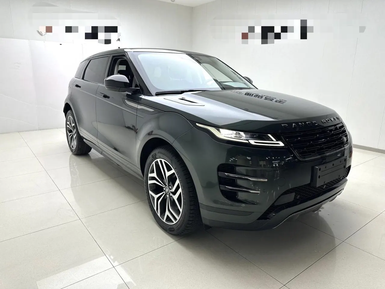 Land Rover 2024 evoque L 48V 2.0T 249PS automatic gear 3